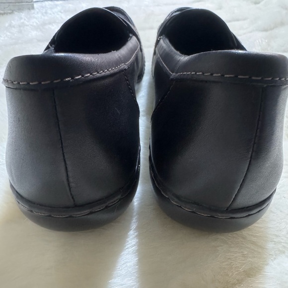 Clarks Black Leather Loafers for Women - Picture 9 of 12